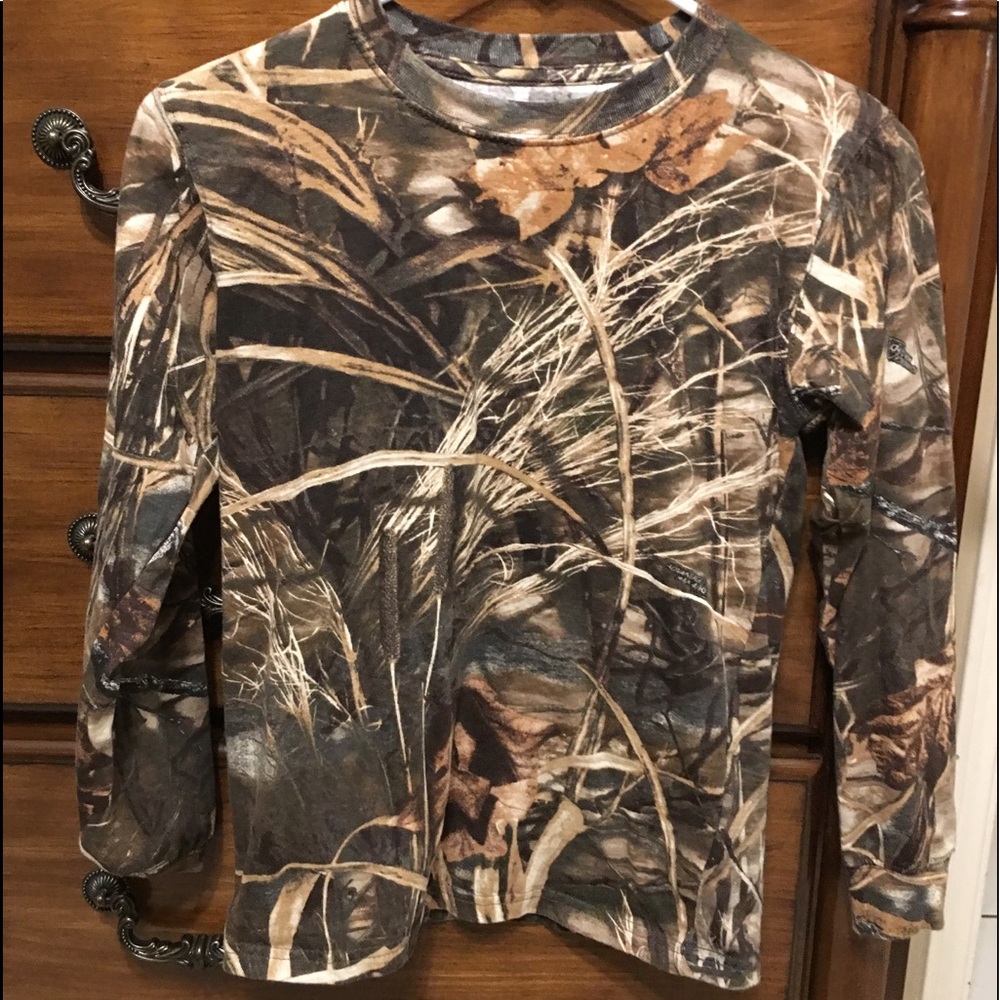 Youth Game Winner Camouflage long sleeve tee